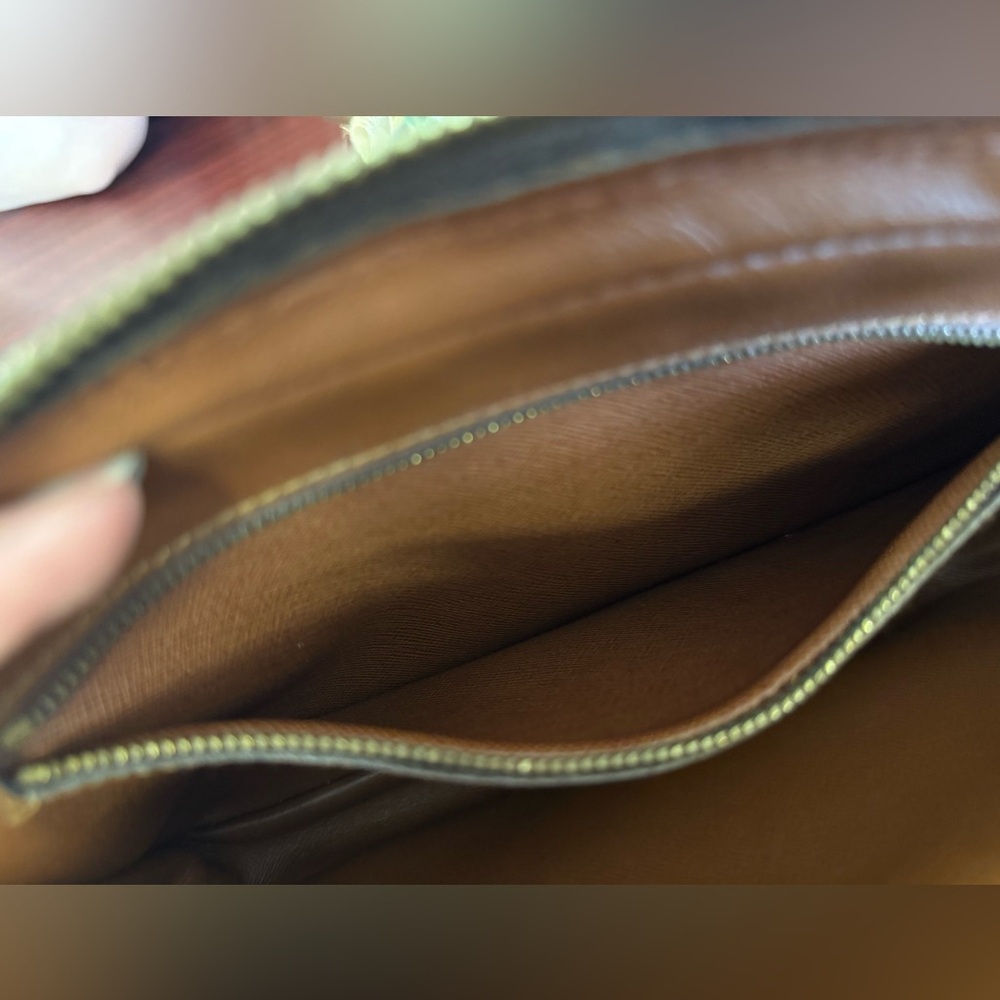 Louis Vuitton Marly Dragonne Clutch Wristlet (Crossbody) - Picture 10 of 16